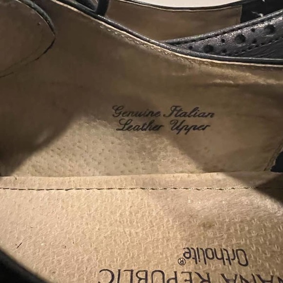 Banana Republic Mens Black Italian Leather Dress Shoes Wingtip Oxfords Size 11M - Picture 10 of 11